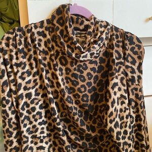 Long sleeve animal print top